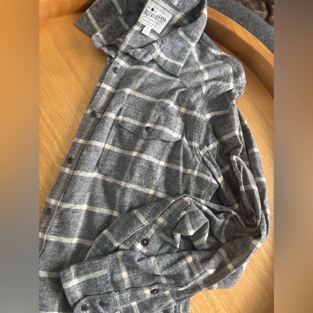 Lucky brand 🍀 flannel | gray flannel